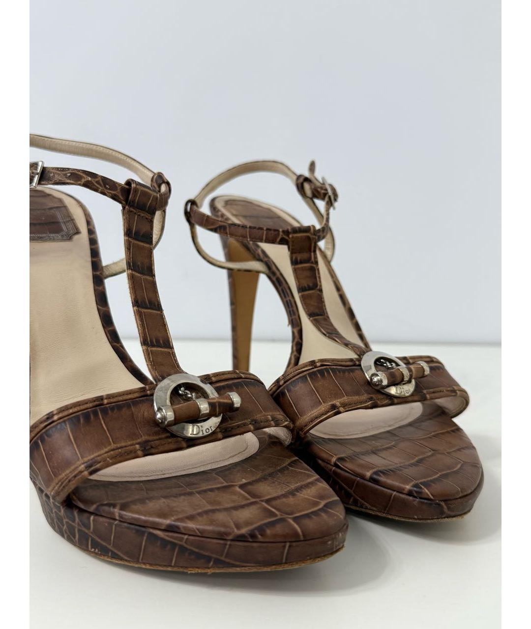 CHRISTIAN DIOR Коричневые кожаные босоножки, фото 8