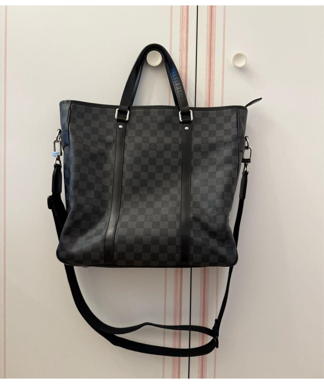 LOUIS VUITTON Черная кожаная сумка тоут, фото 8