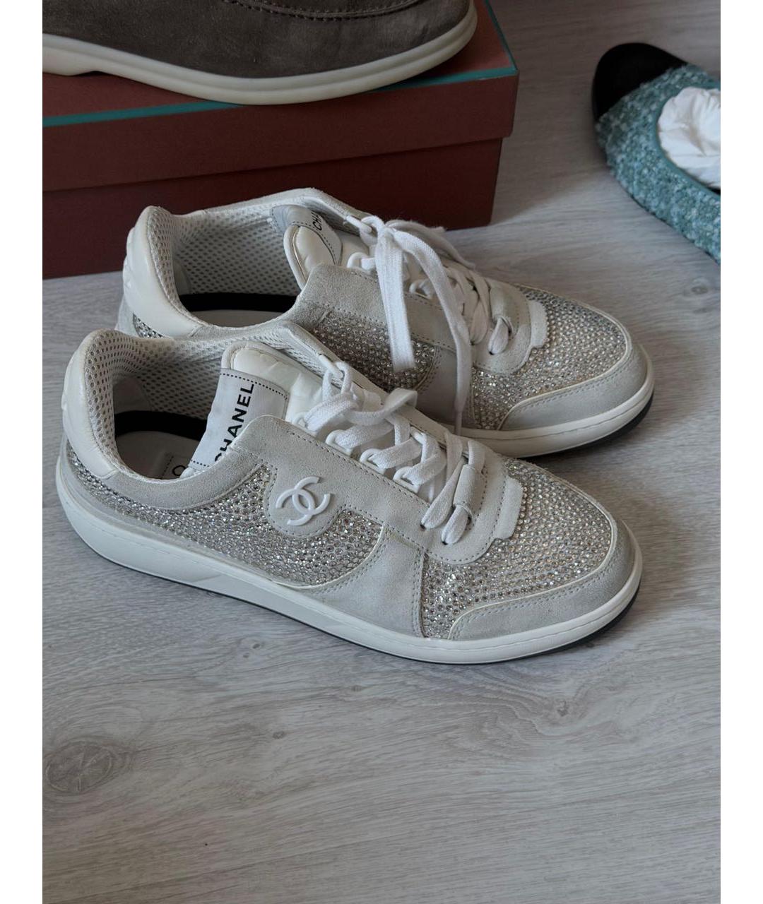CHANEL Серые замшевые кроссовки, фото 5