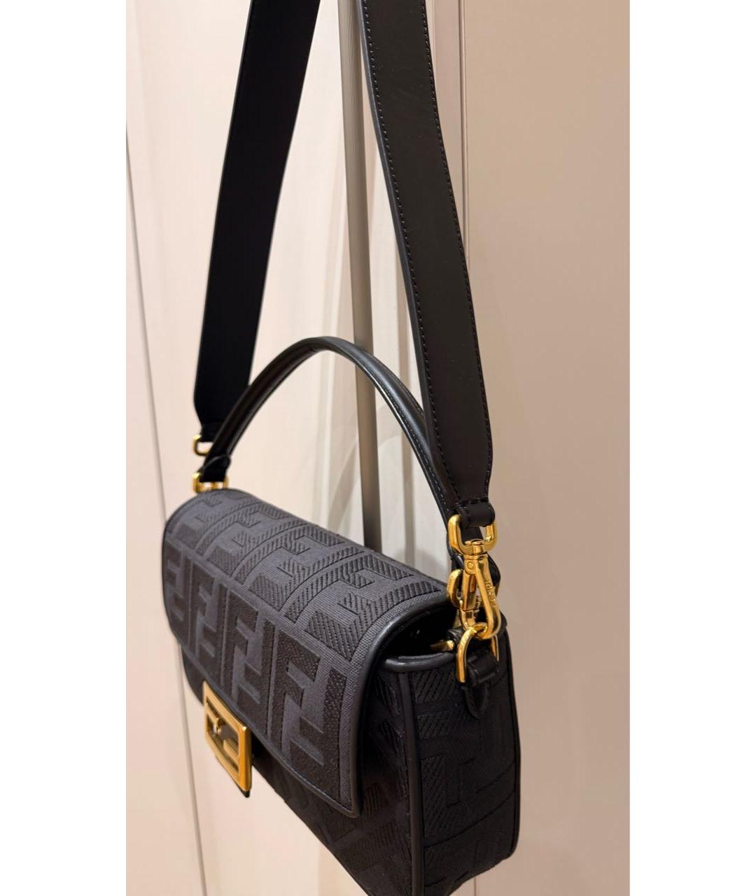 FENDI Черная сумка с короткими ручками, фото 6