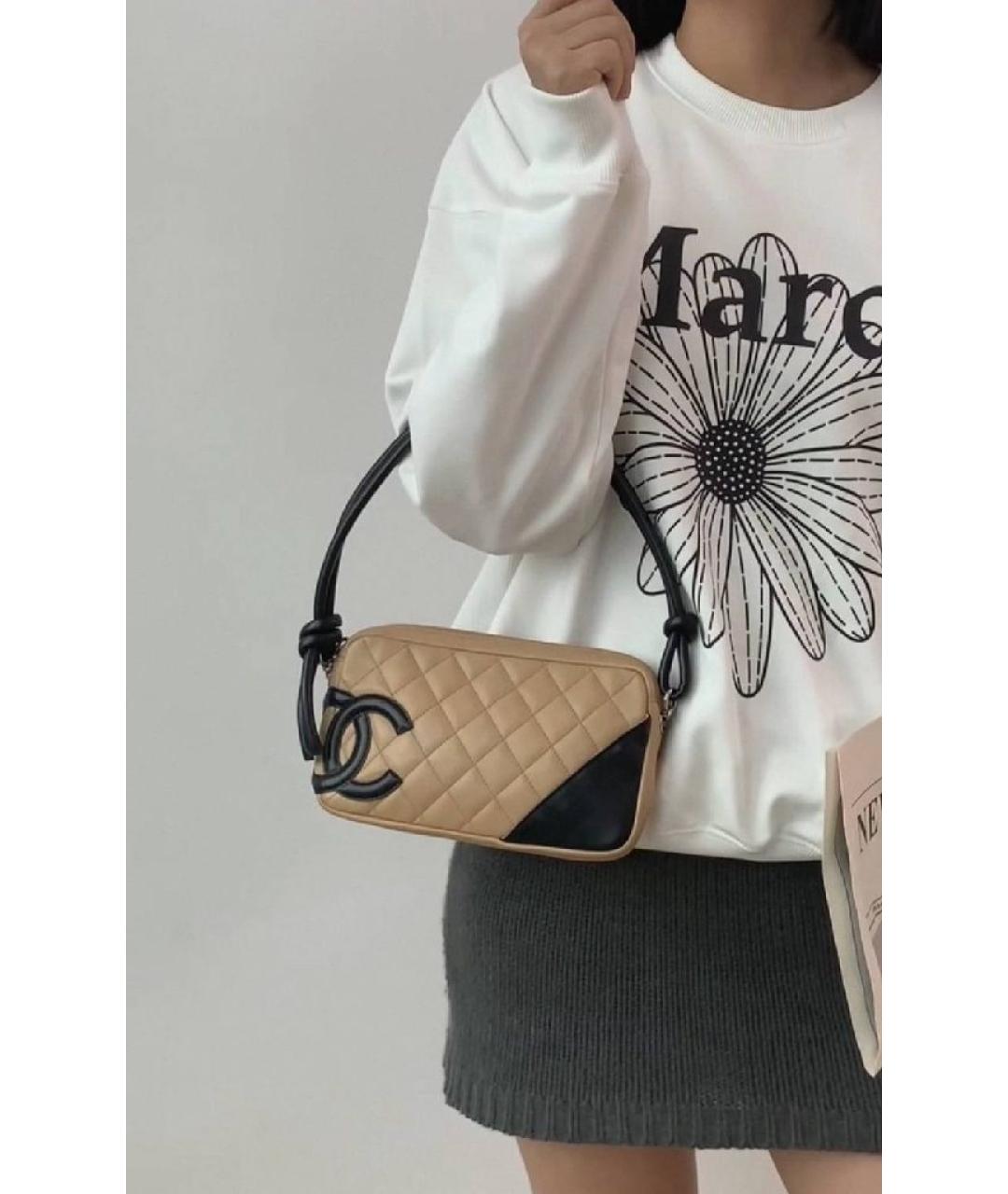 CHANEL Бежевая кожаная сумка с короткими ручками, фото 7