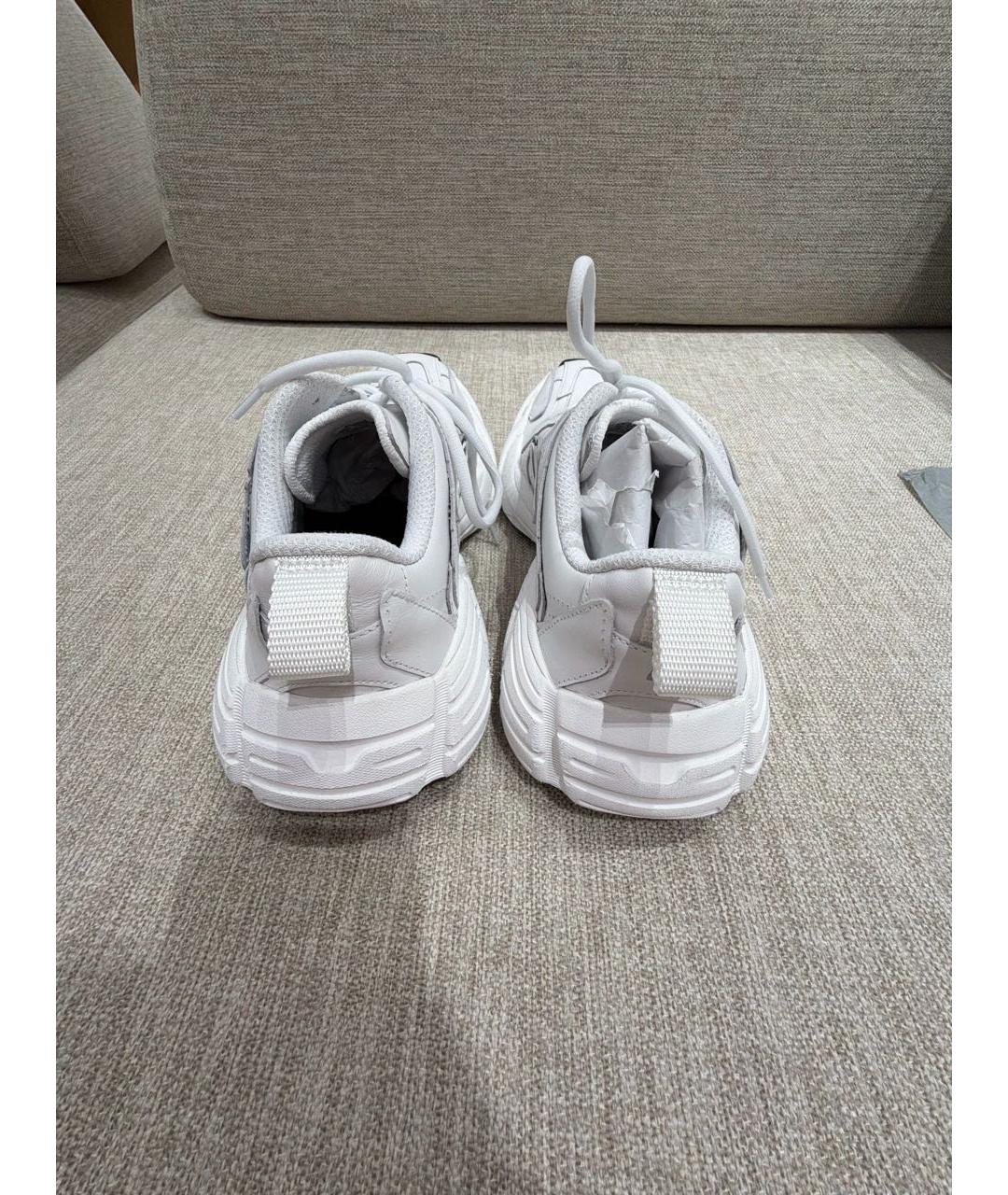 BALENCIAGA Белые кожаные низкие кроссовки / кеды, фото 4