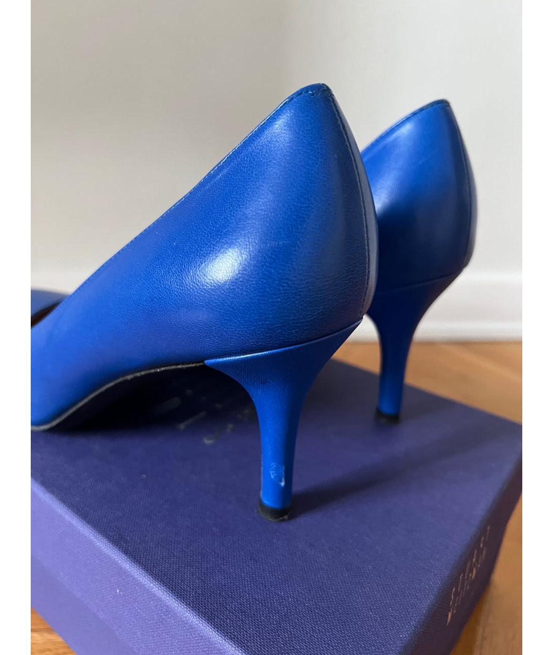 STUART WEITZMAN Синие кожаные лодочки на низком каблуке, фото 6