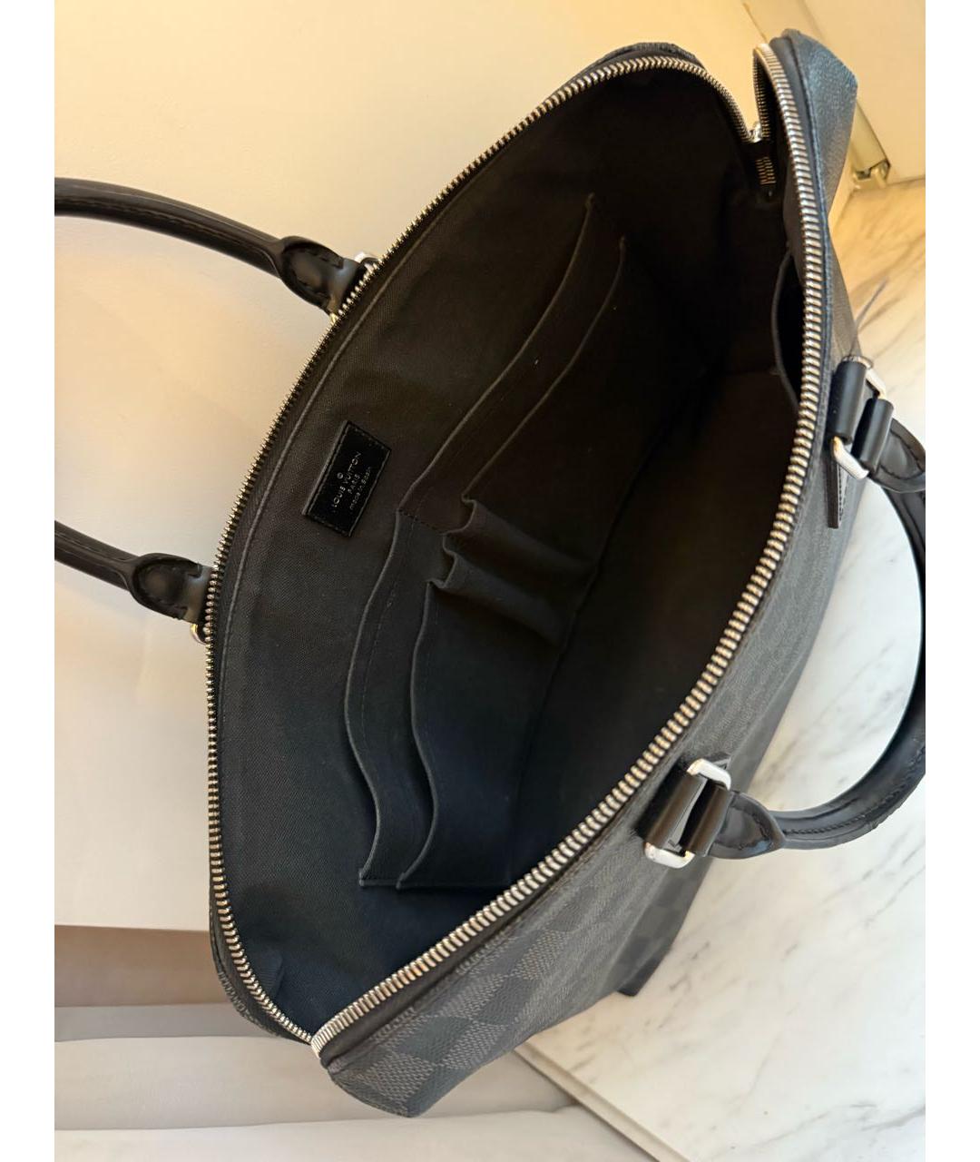 LOUIS VUITTON Антрацитовый кожаный портфель, фото 4