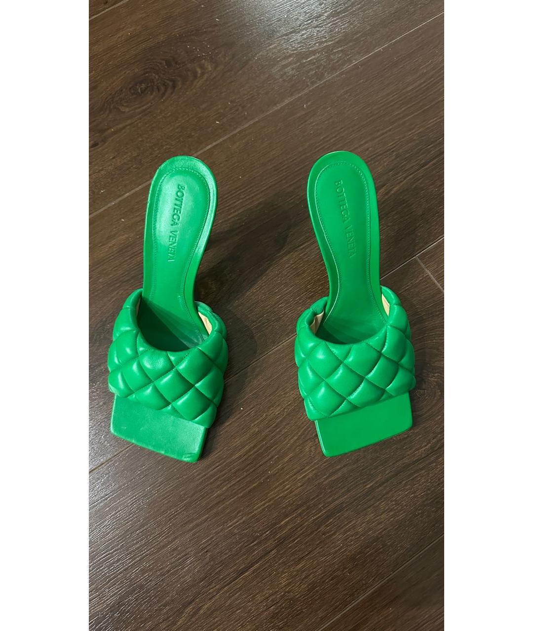 BOTTEGA VENETA Зеленые кожаные босоножки, фото 2