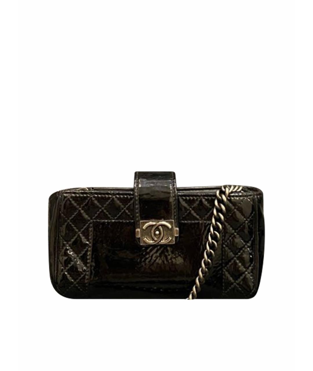 CHANEL Черная сумка через плечо из лакированной кожи, фото 1
