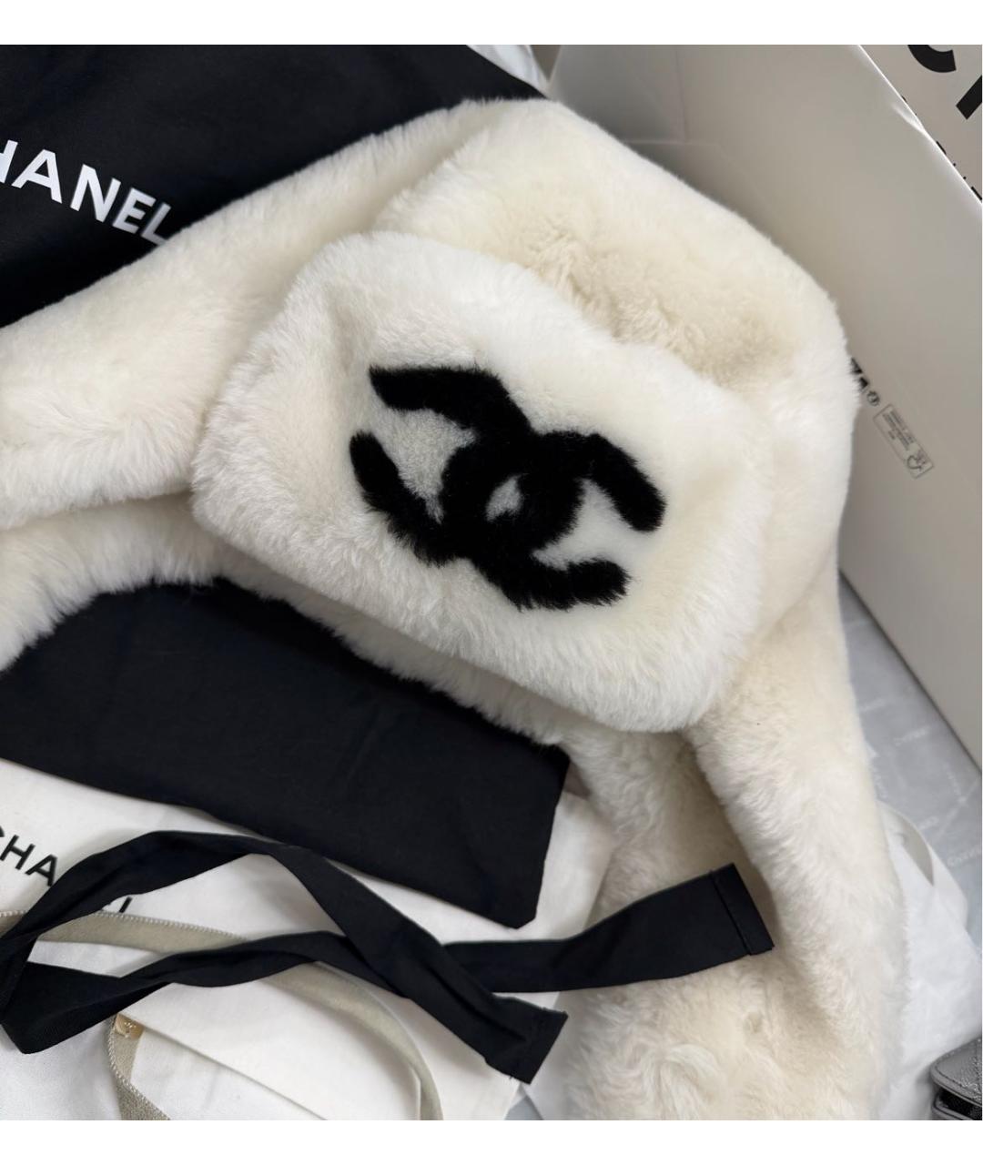 CHANEL Белый шерстяной капюшон, фото 3