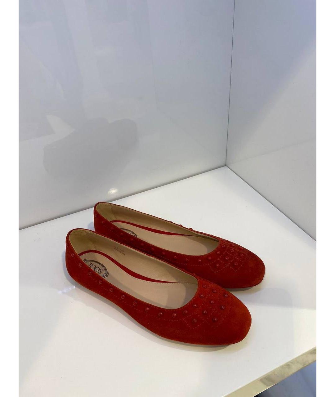 TOD'S Красные замшевые балетки, фото 2