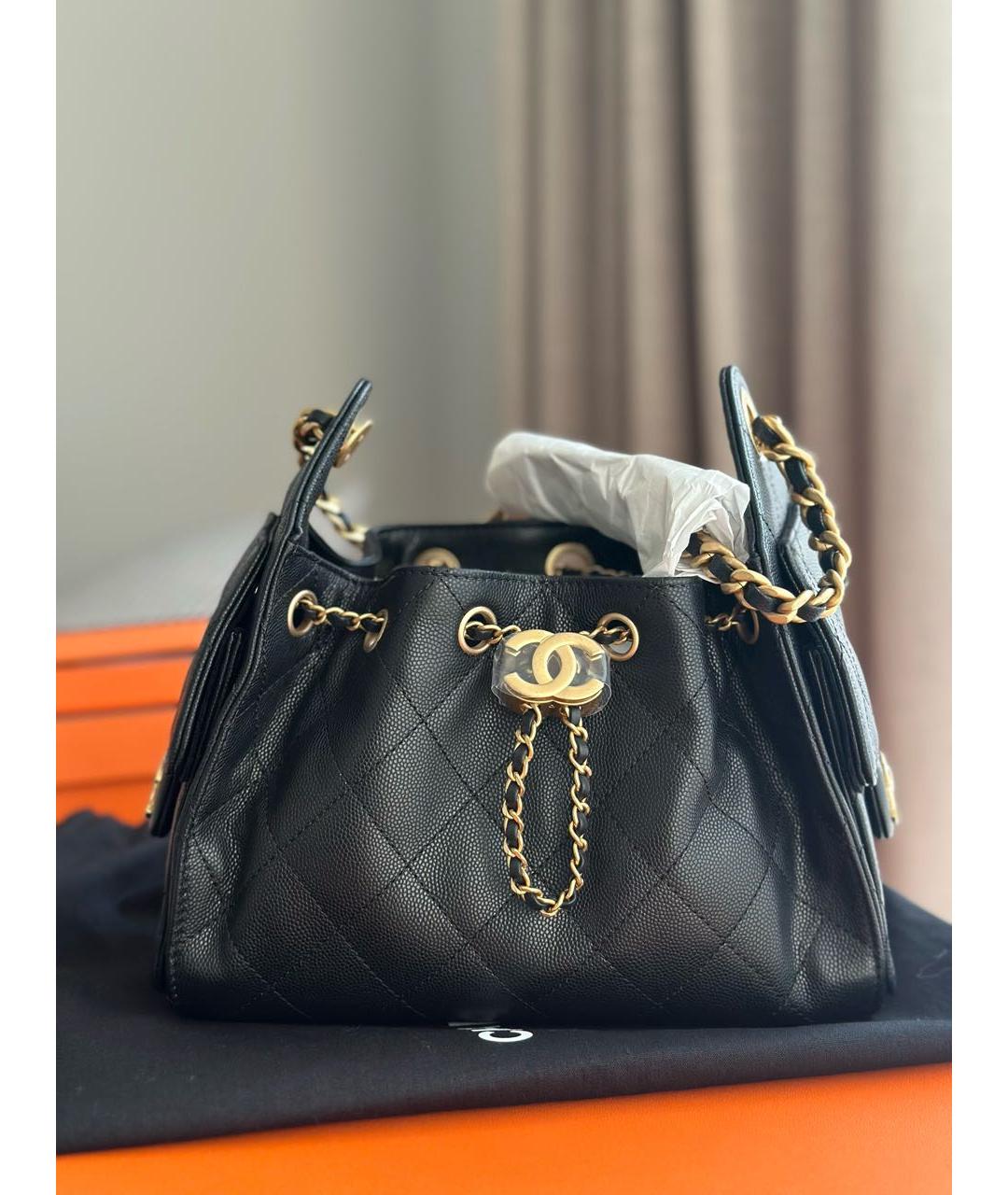 CHANEL Черная кожаная сумка через плечо, фото 4