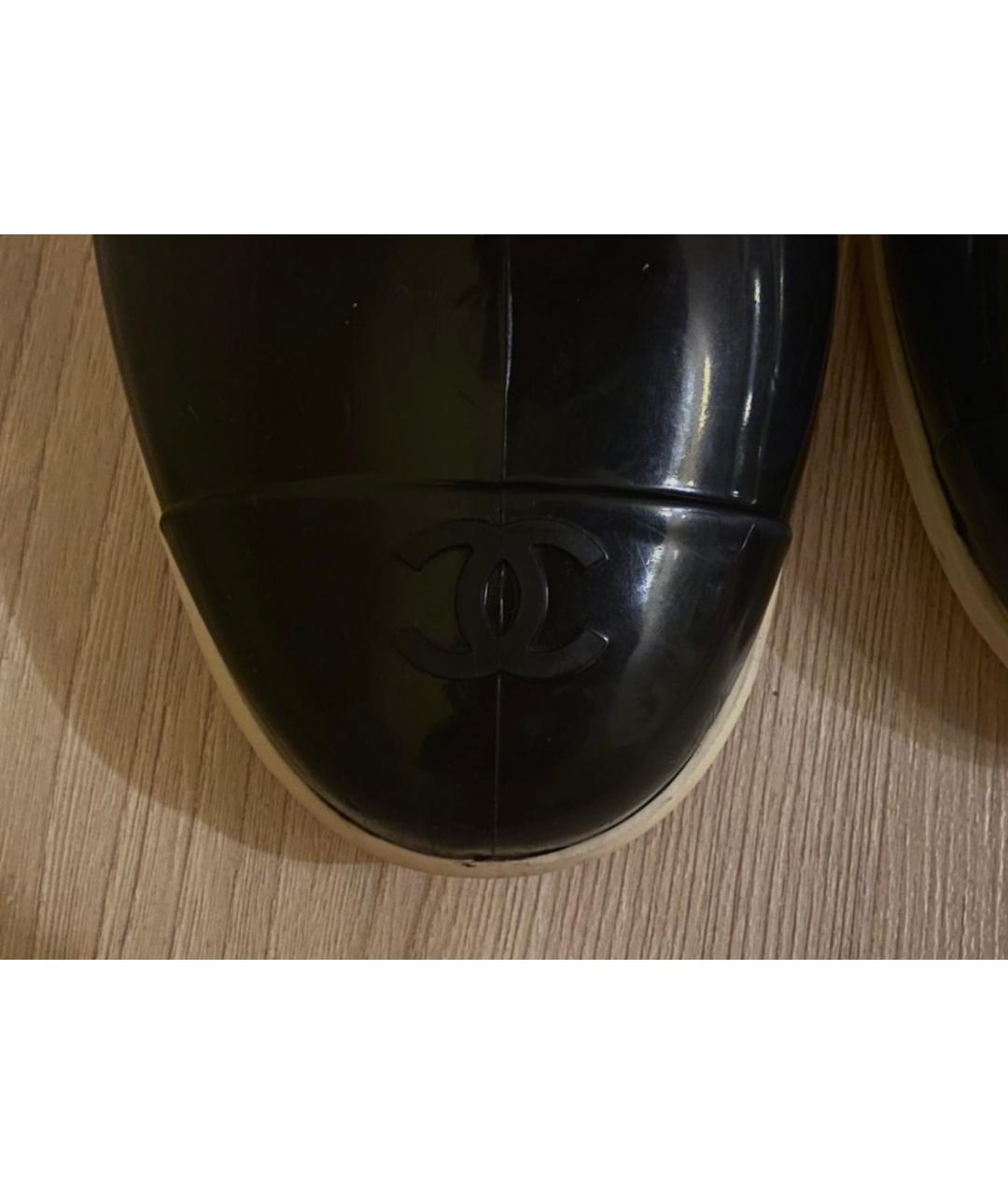 CHANEL Черные резиновые ботинки, фото 4