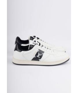 LOUIS VUITTON Низкие кроссовки / кеды