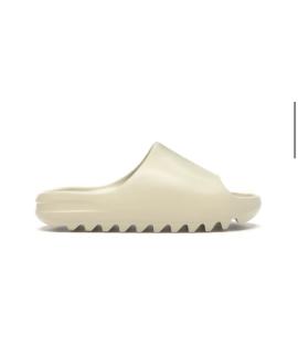 ADIDAS YEEZY Шлепанцы