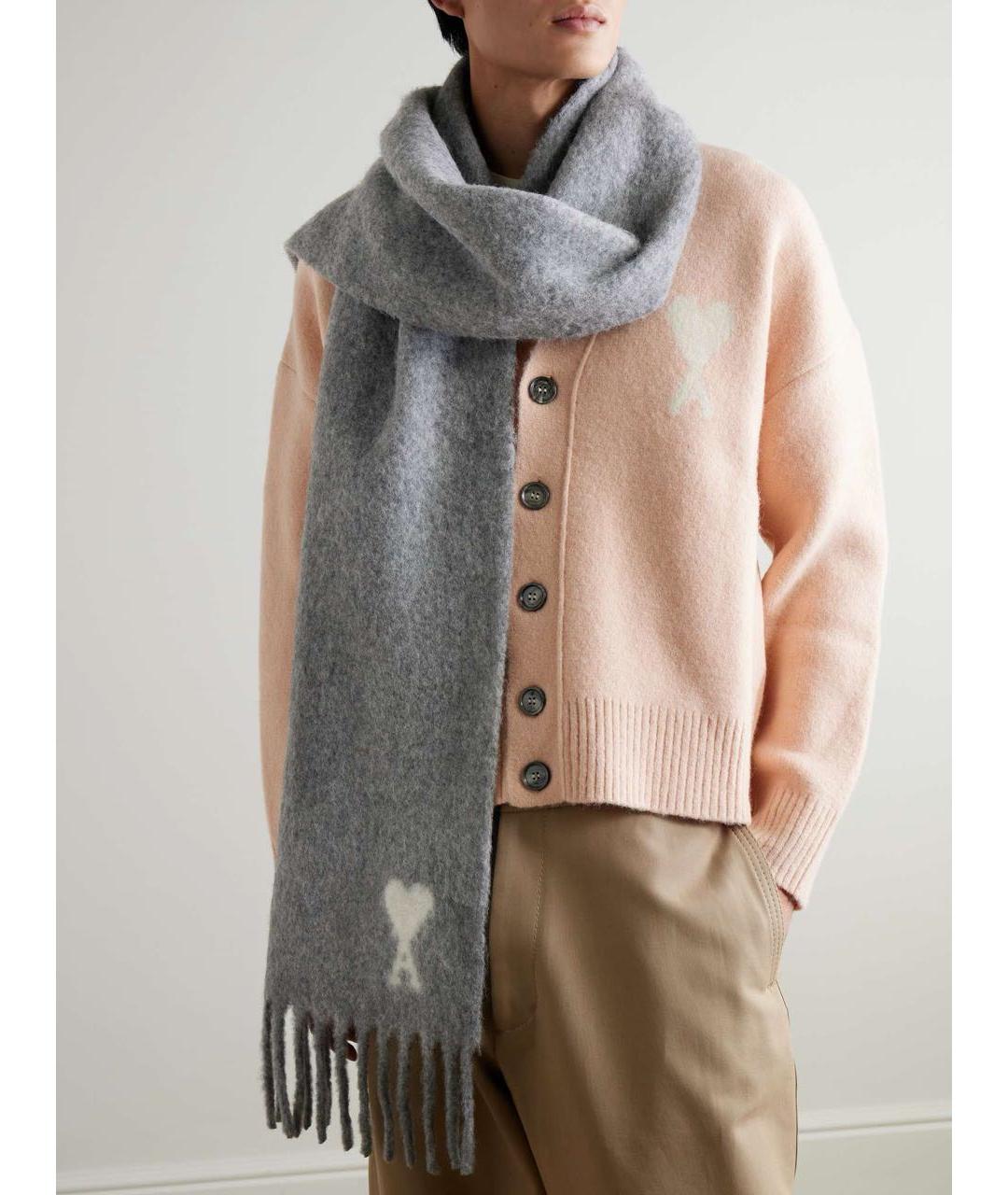 AMI ALEXANDRE MATTIUSSI Серый шерстяной шарф, фото 2