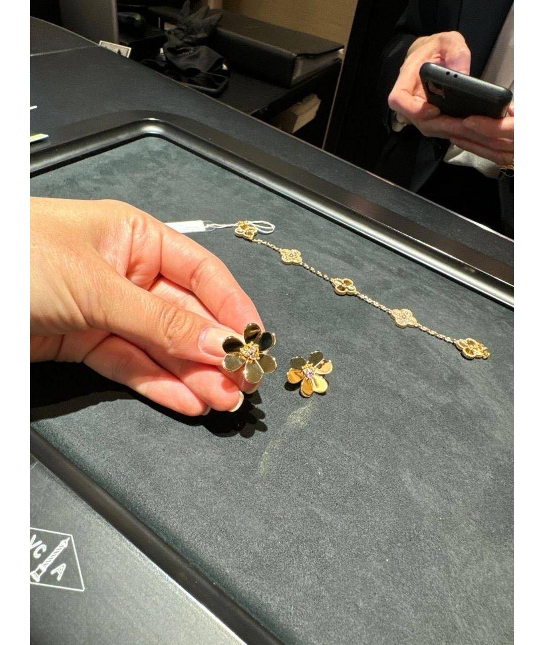 VAN CLEEF & ARPELS Золотые серьги из желтого золота, фото 3