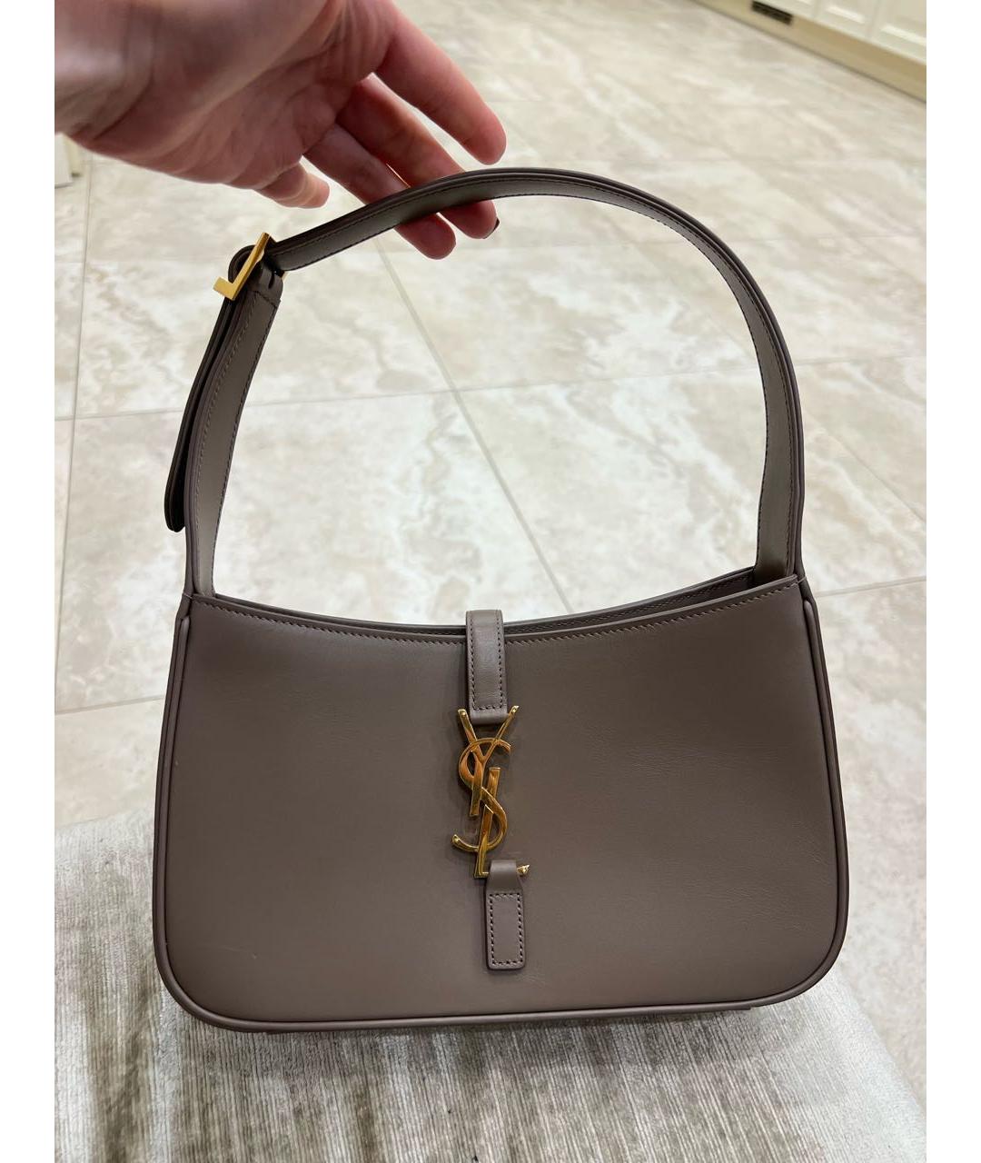 SAINT LAURENT Серая кожаная сумка через плечо, фото 5