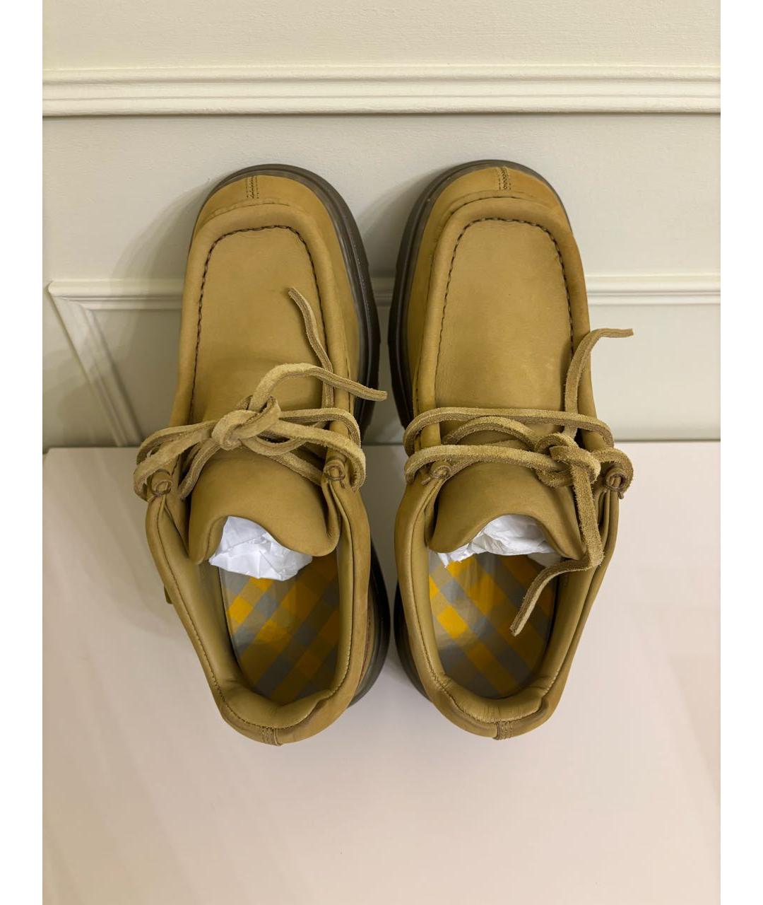 BURBERRY Горчичные замшевые ботинки, фото 3