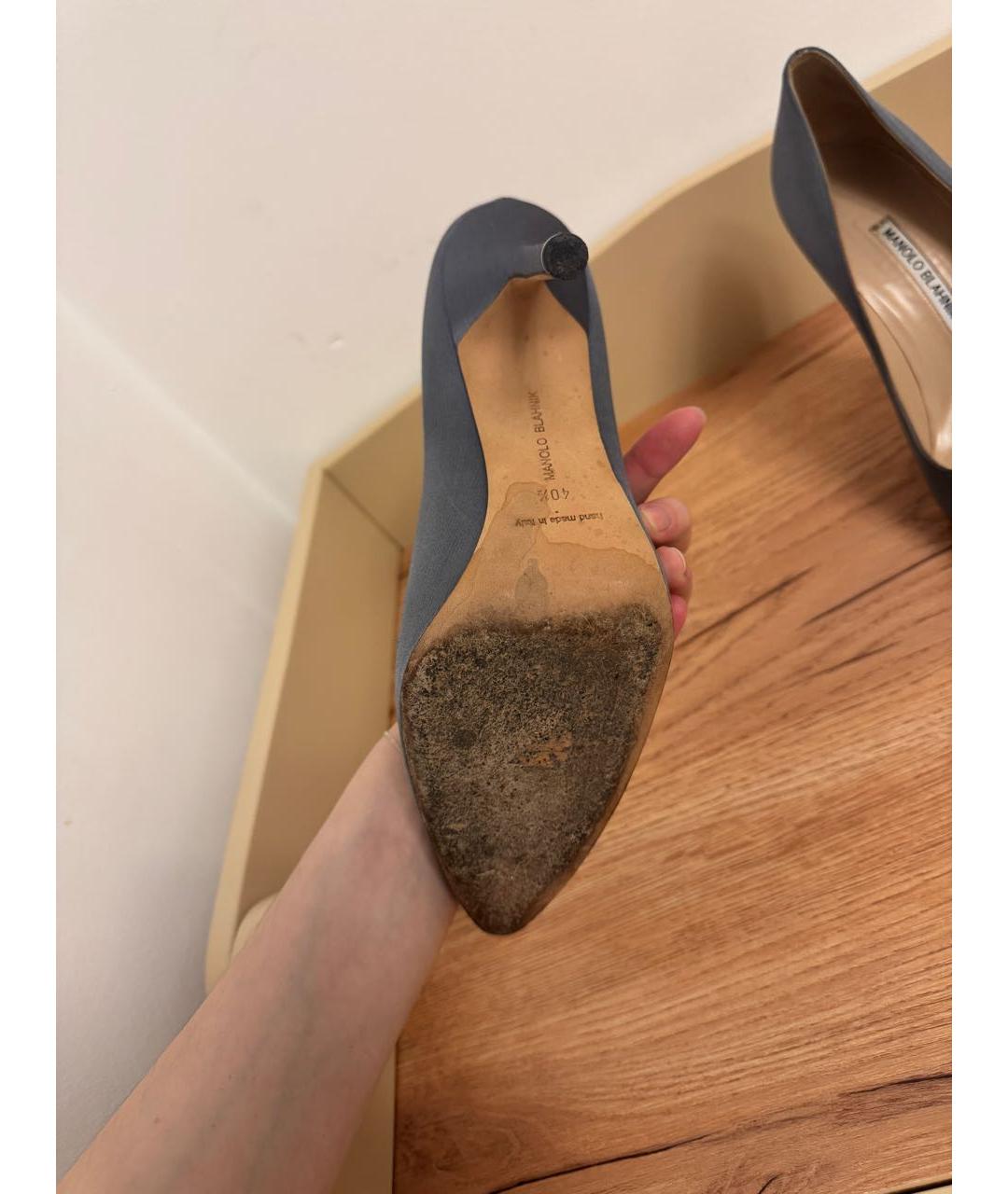 MANOLO BLAHNIK Антрацитовые текстильные туфли, фото 8