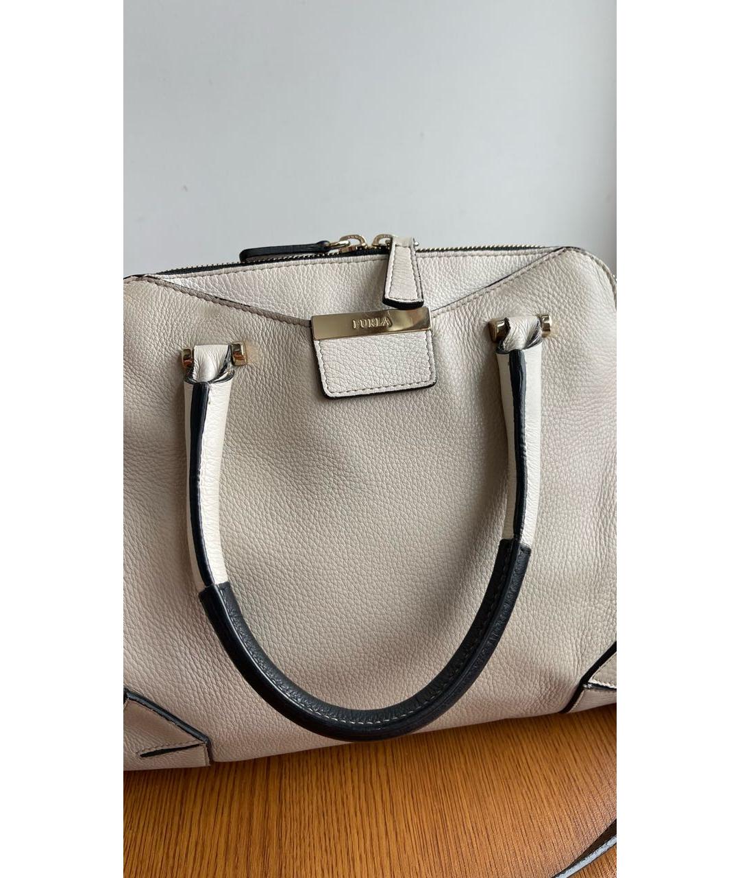 FURLA Бежевая кожаная сумка с короткими ручками, фото 5