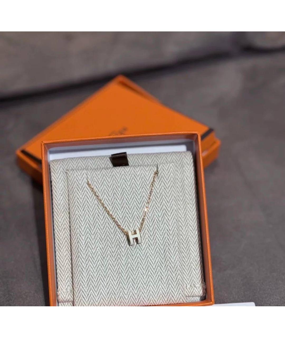 HERMES Белая металлическая подвеска, фото 3