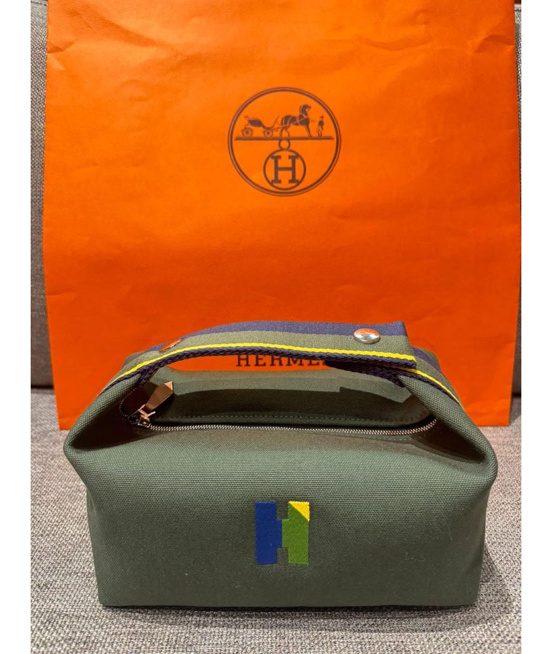 HERMES Зеленая тканевая косметичка, фото 8