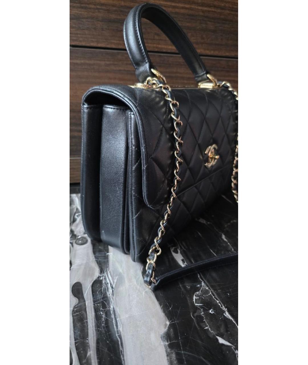 CHANEL Черная кожаная сумка с короткими ручками, фото 2
