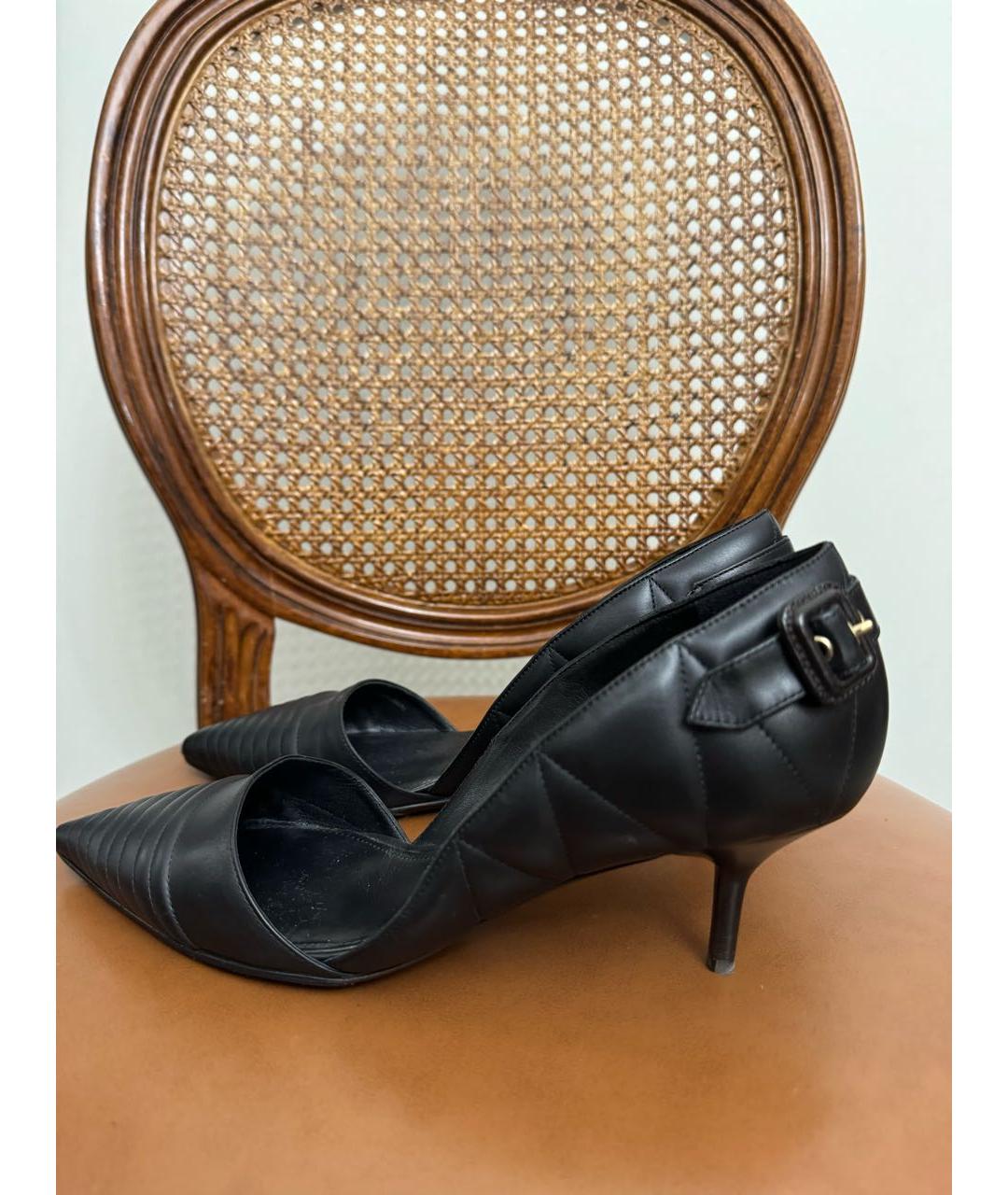 BURBERRY Черные кожаные лодочки на низком каблуке, фото 4