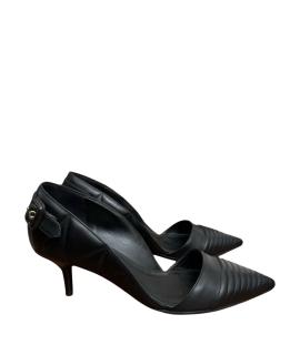 BURBERRY Лодочки на низком каблуке