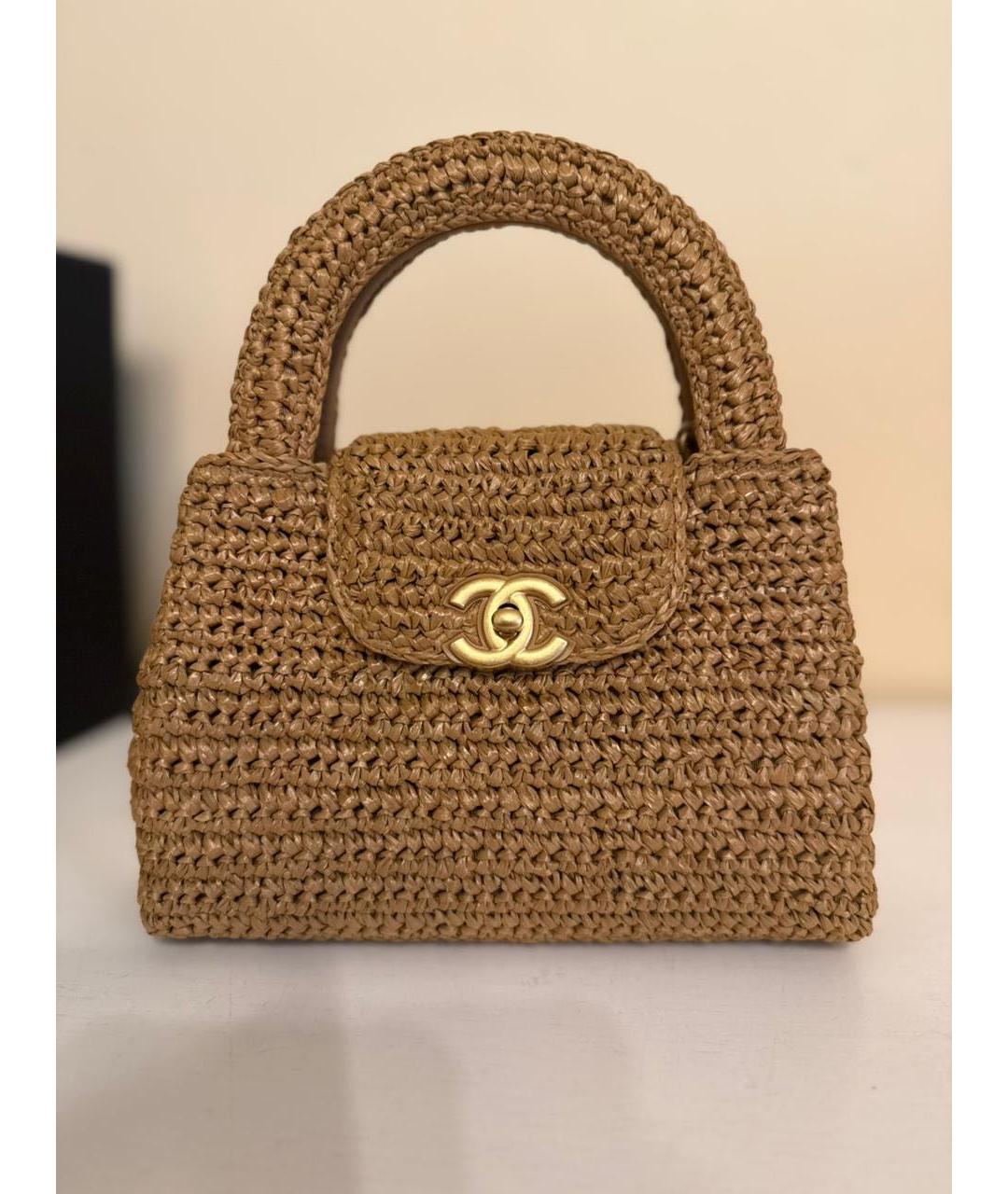 CHANEL Бежевая пелетеная сумка с короткими ручками, фото 6