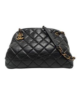 CHANEL Сумка через плечо