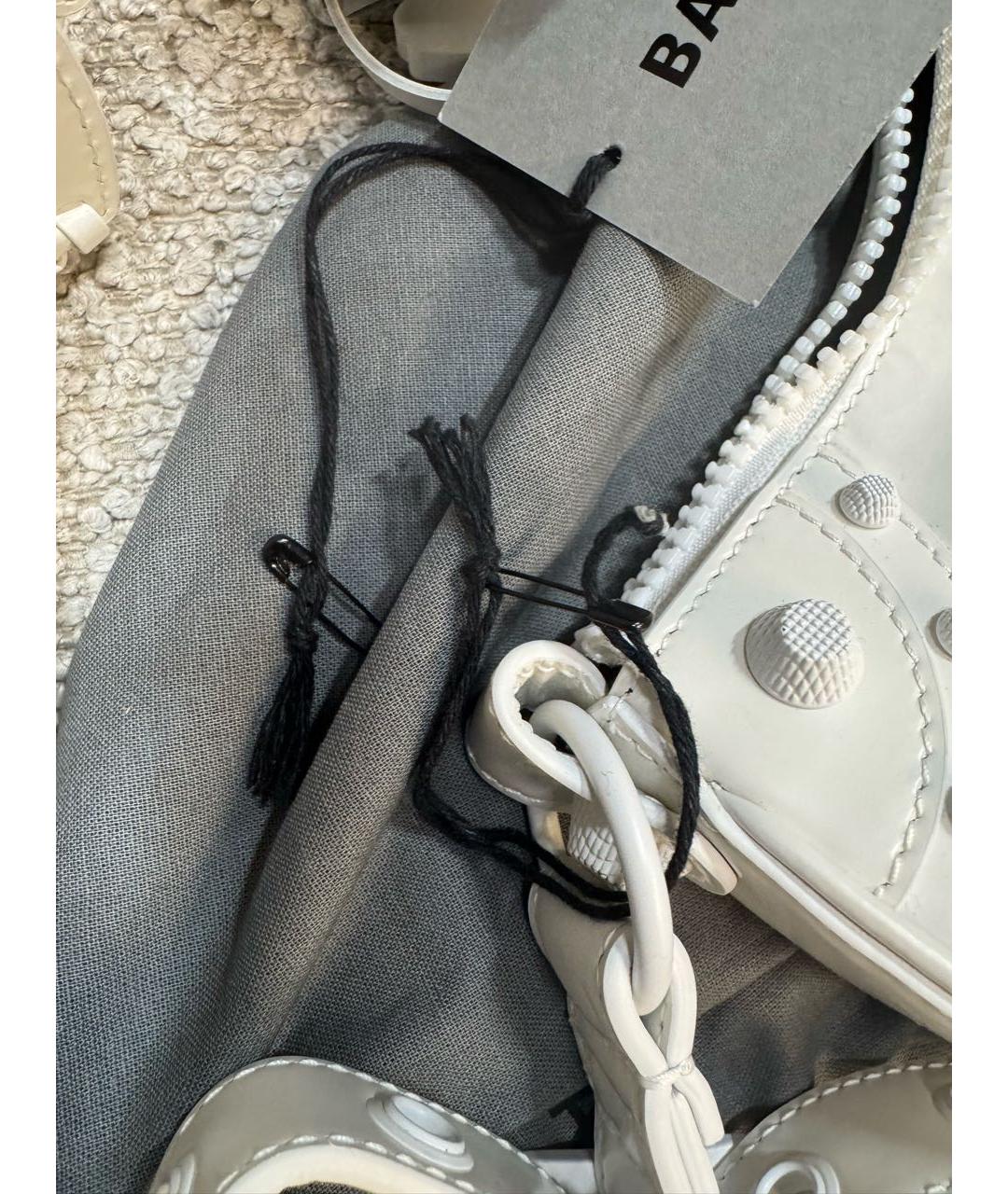 BALENCIAGA Белая кожаная сумка через плечо, фото 5