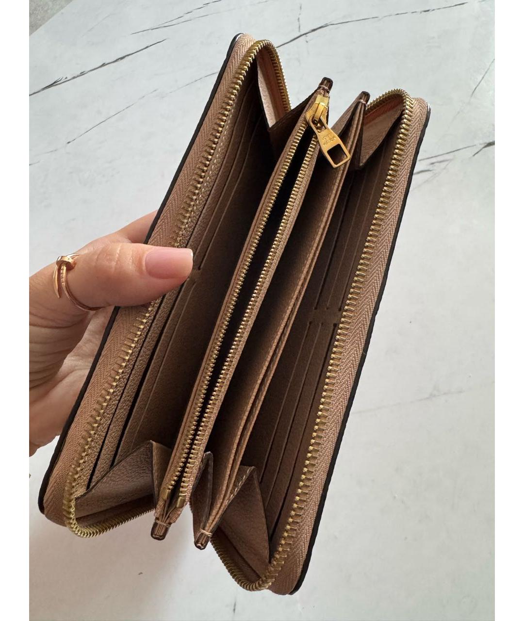 LOUIS VUITTON Бежевый кожаный кошелек, фото 4