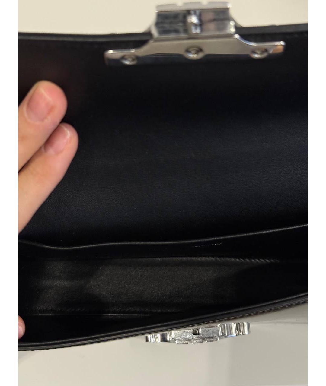 CELINE Черная сумка с короткими ручками из лакированной кожи, фото 3