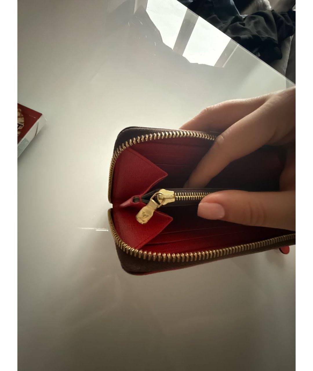 LOUIS VUITTON Коричневый кошелек, фото 5