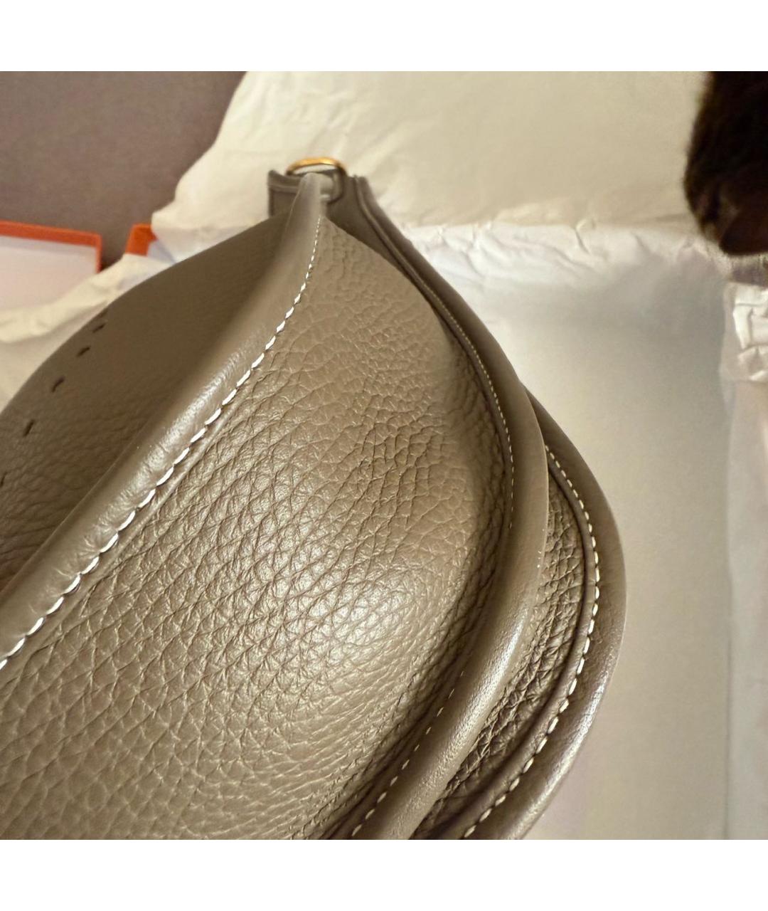HERMES Бежевая кожаная сумка через плечо, фото 4