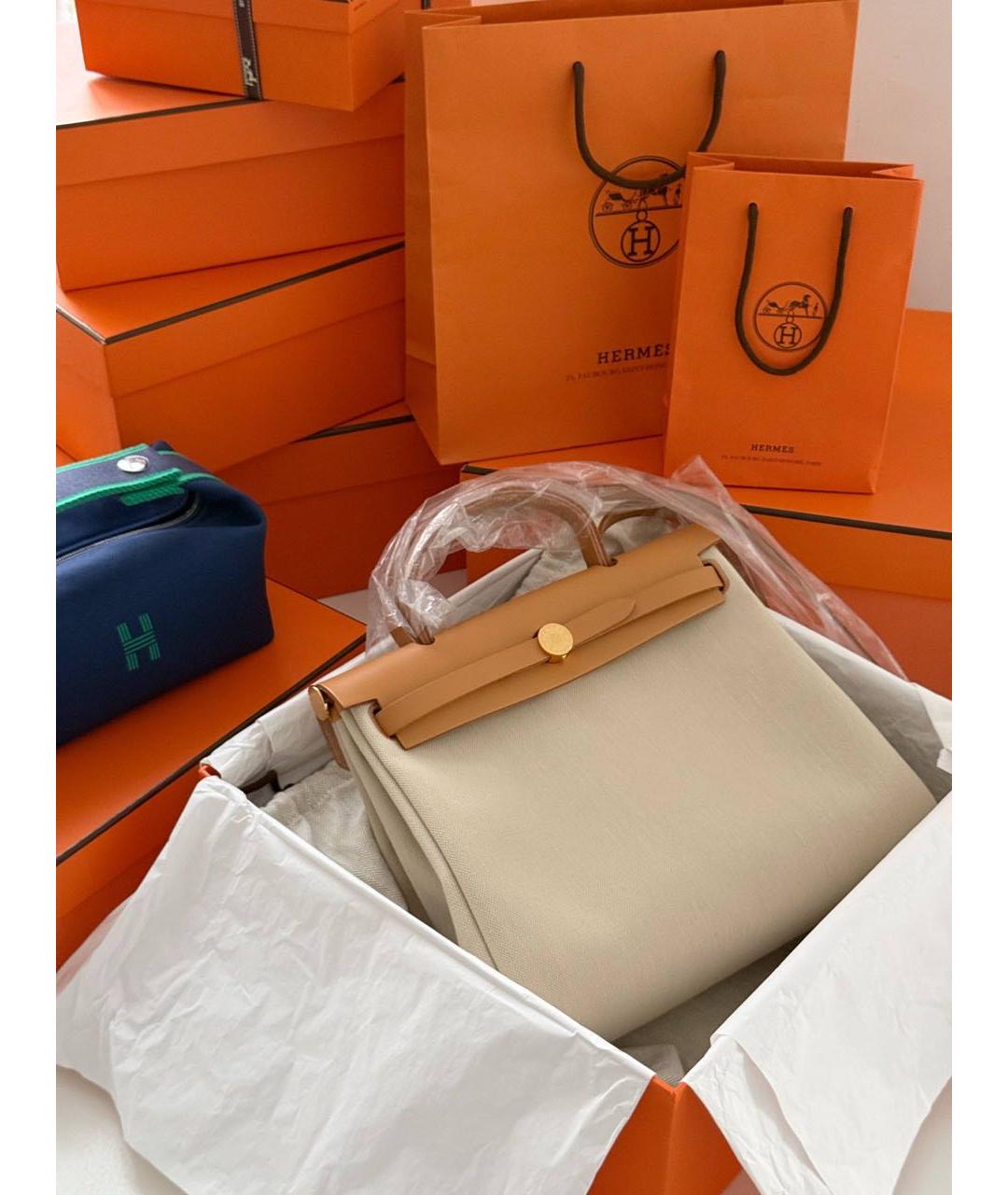 HERMES Бежевая кожаная сумка с короткими ручками, фото 3