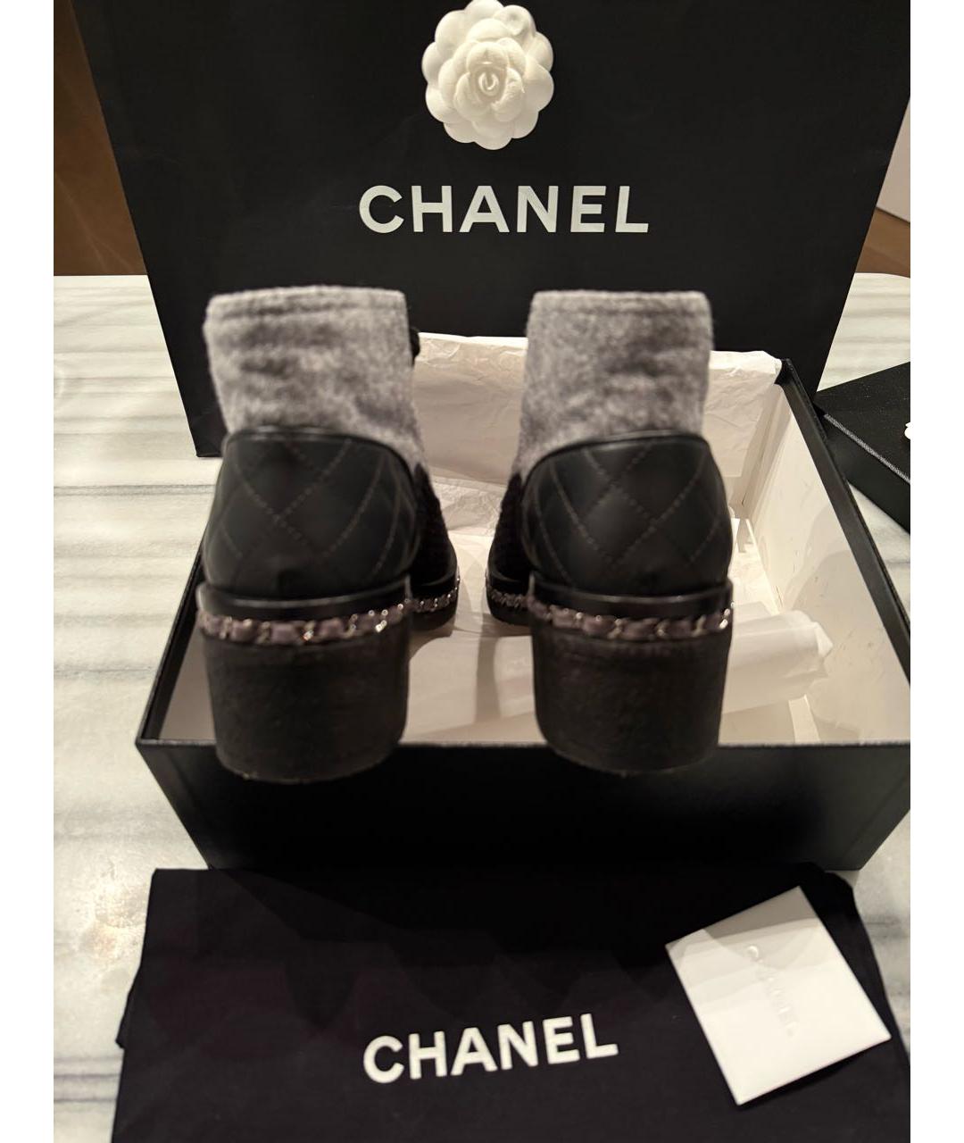 CHANEL Серые замшевые ботинки, фото 4