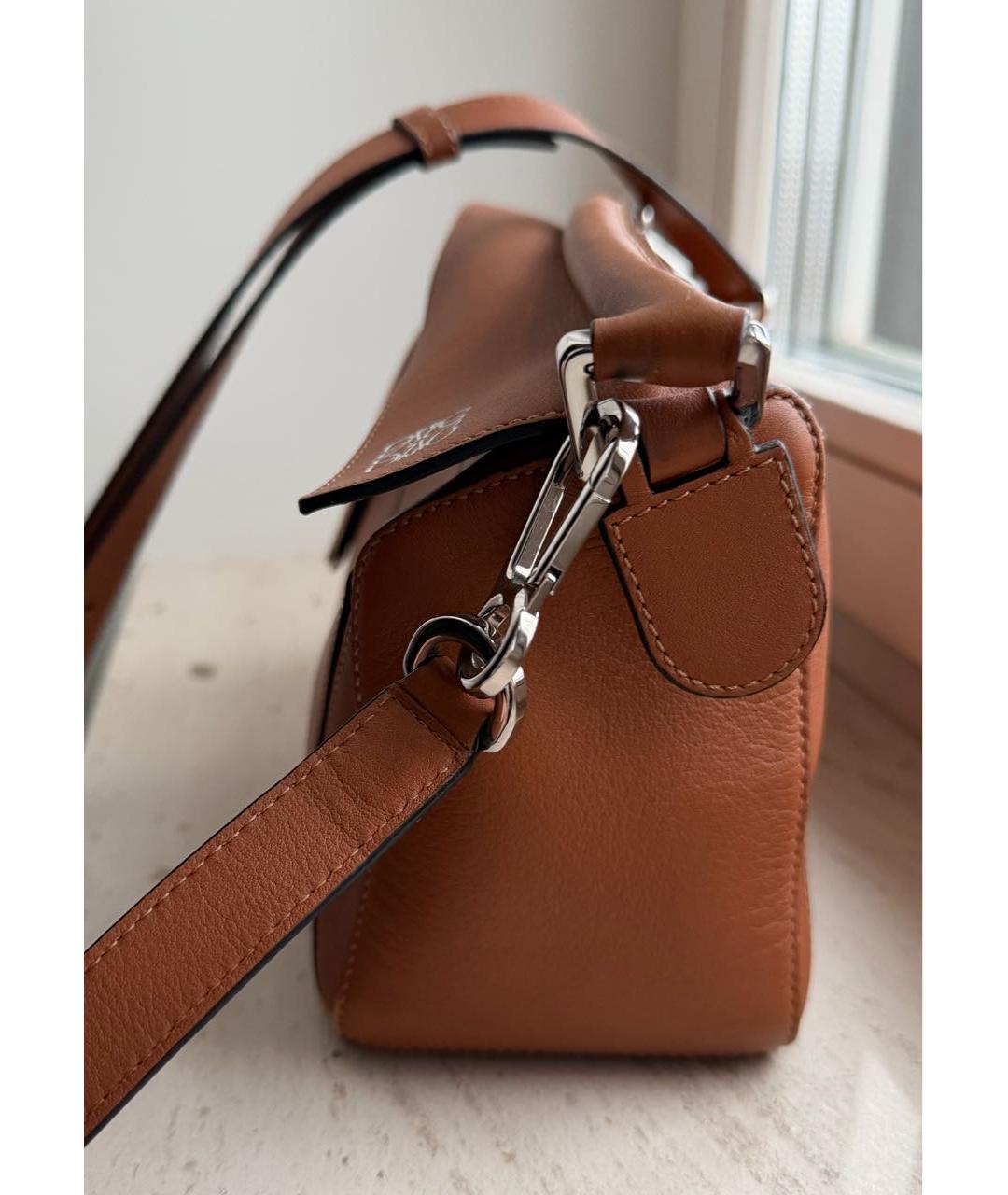 LOEWE Коричневая кожаная сумка через плечо, фото 4