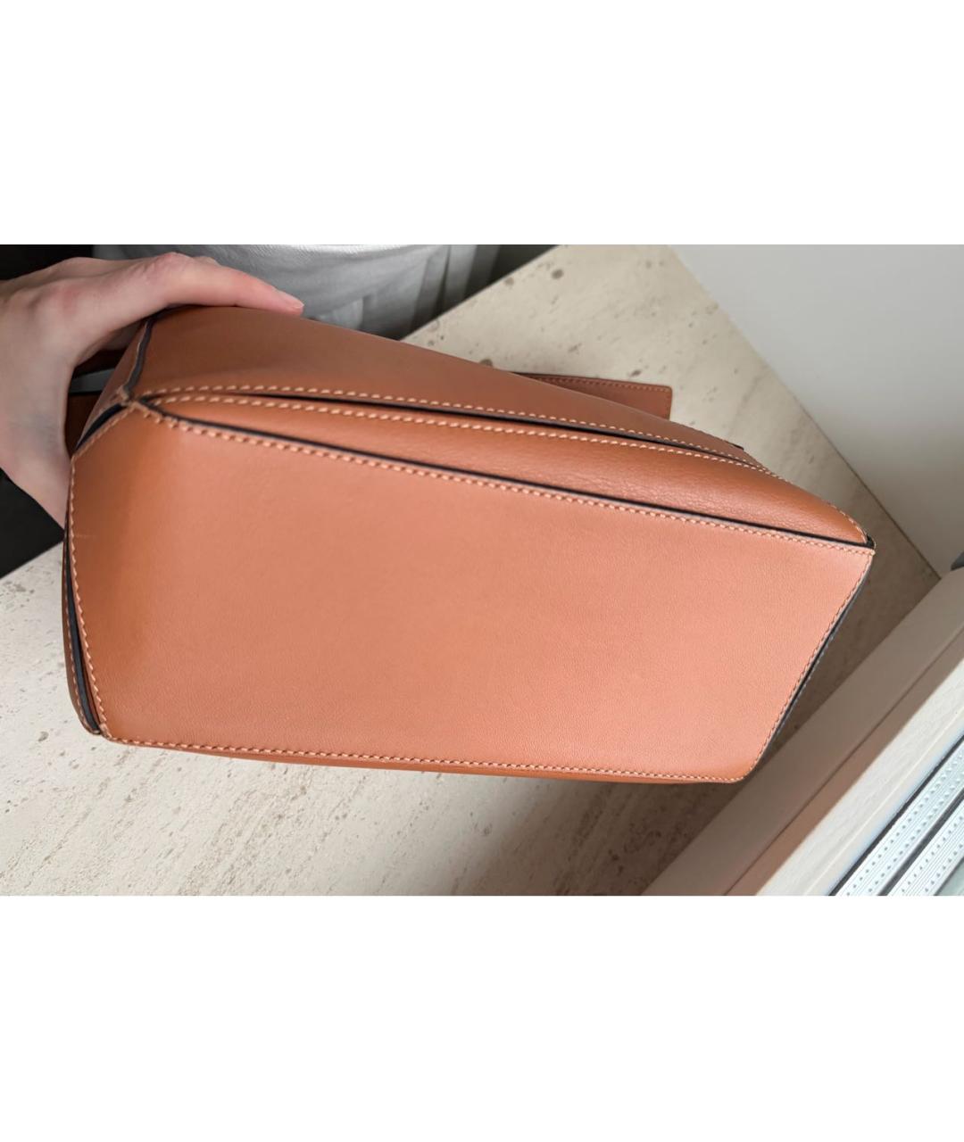 LOEWE Коричневая кожаная сумка через плечо, фото 6