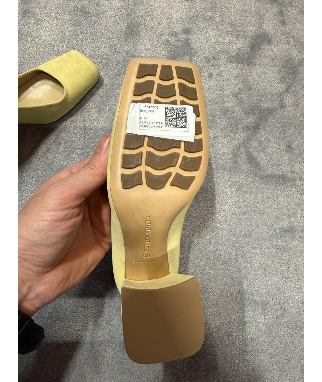 BOTTEGA VENETA Бежевые замшевые туфли, фото 5