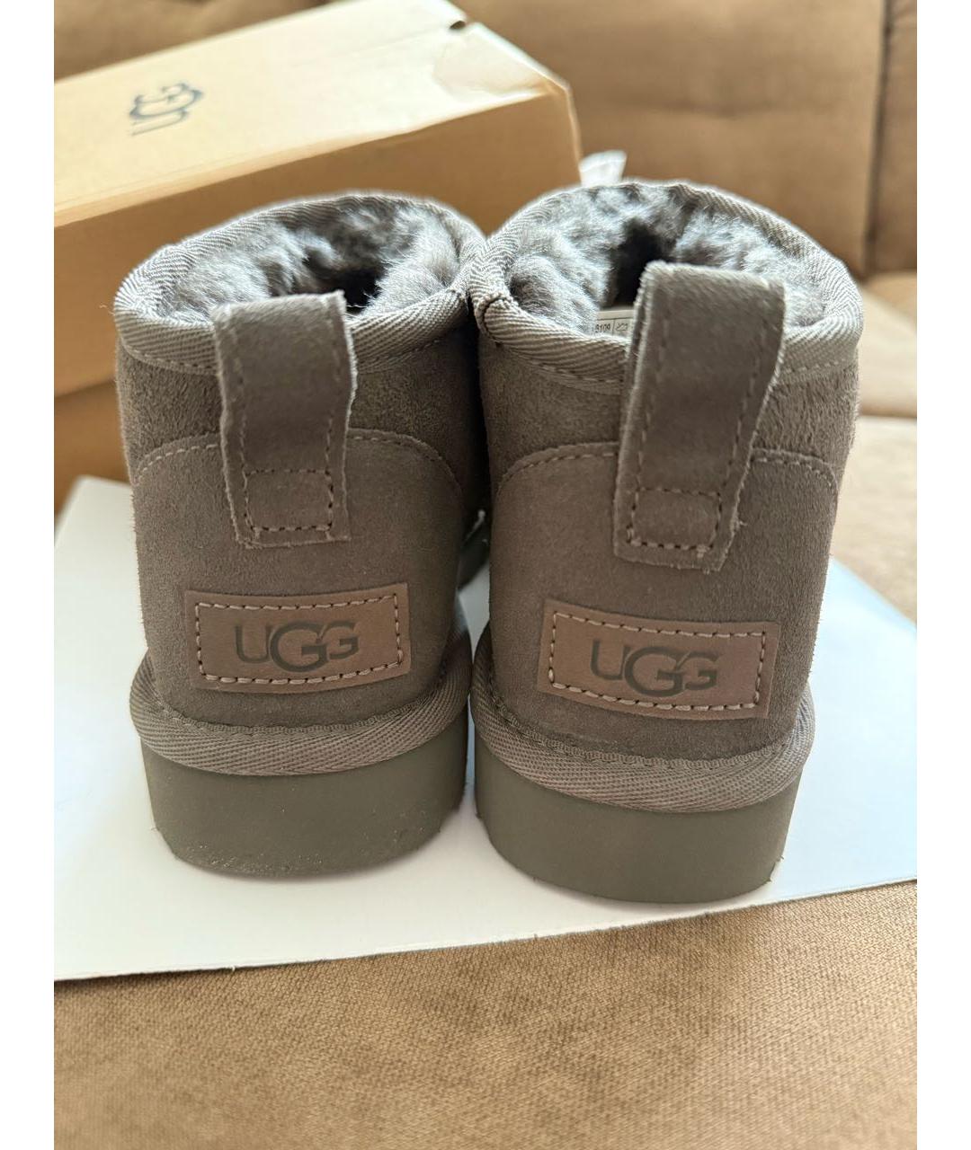 UGG AUSTRALIA Серые замшевые ботинки, фото 3