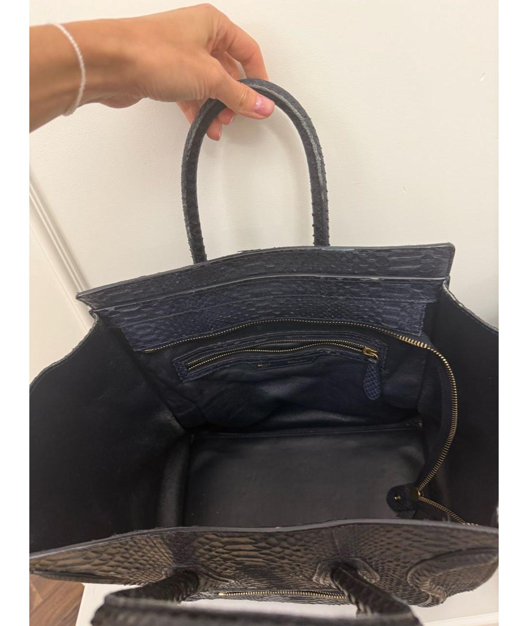 CELINE Темно-синяя сумка с короткими ручками из экзотической кожи, фото 6