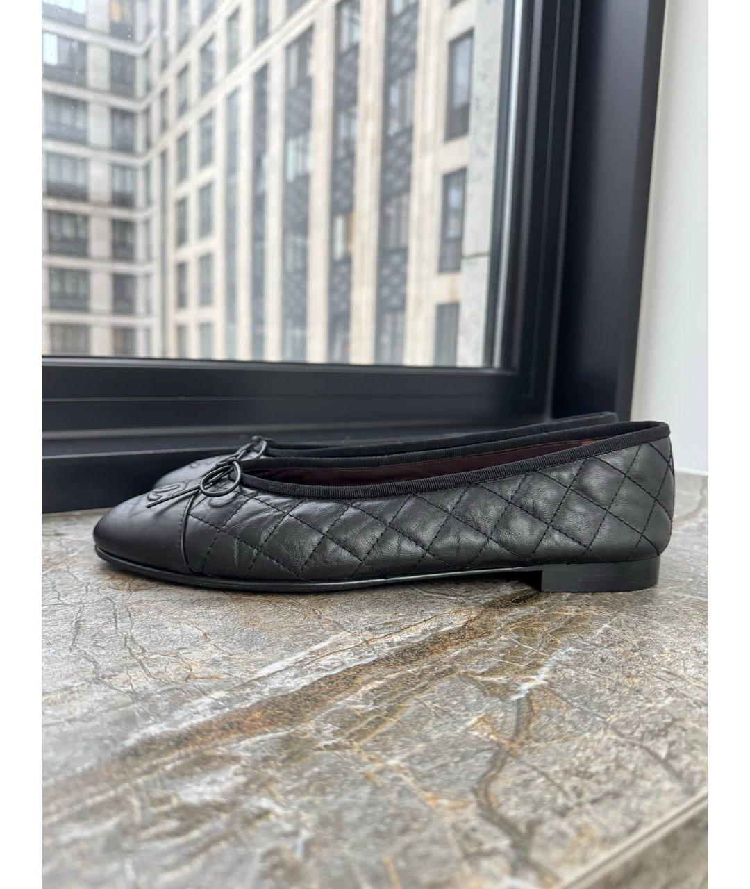 CHANEL Черные кожаные балетки, фото 6