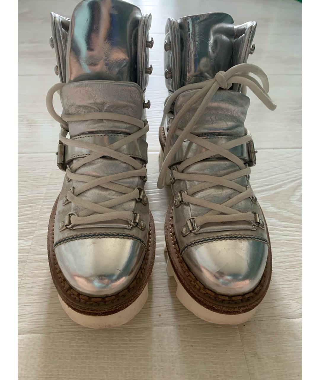 MONCLER Серебряные кожаные ботинки, фото 2