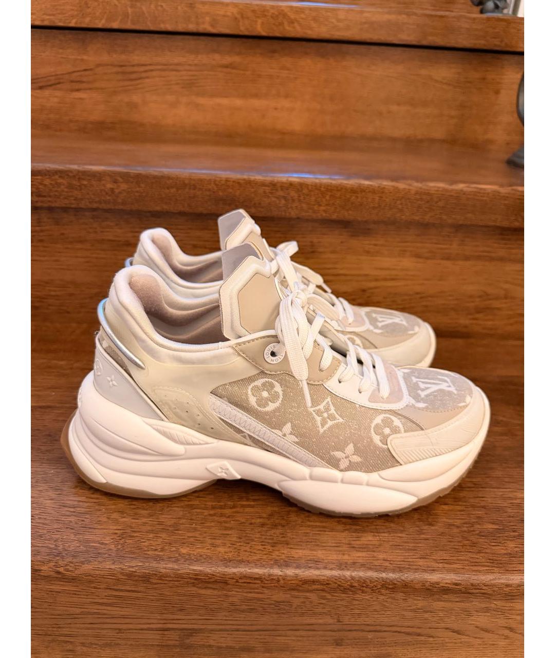 LOUIS VUITTON Бежевые резиновые кроссовки, фото 6