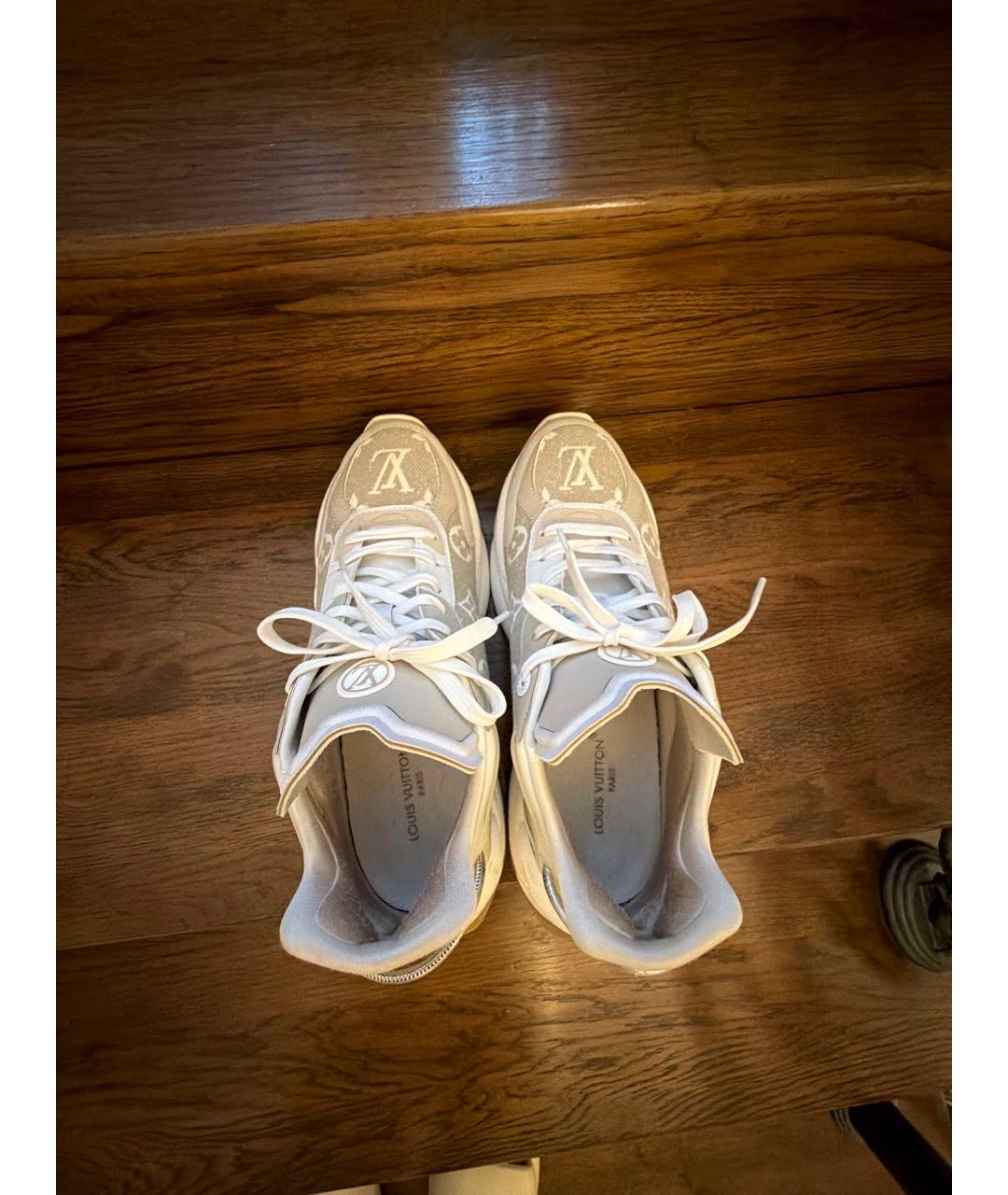 LOUIS VUITTON Бежевые резиновые кроссовки, фото 3