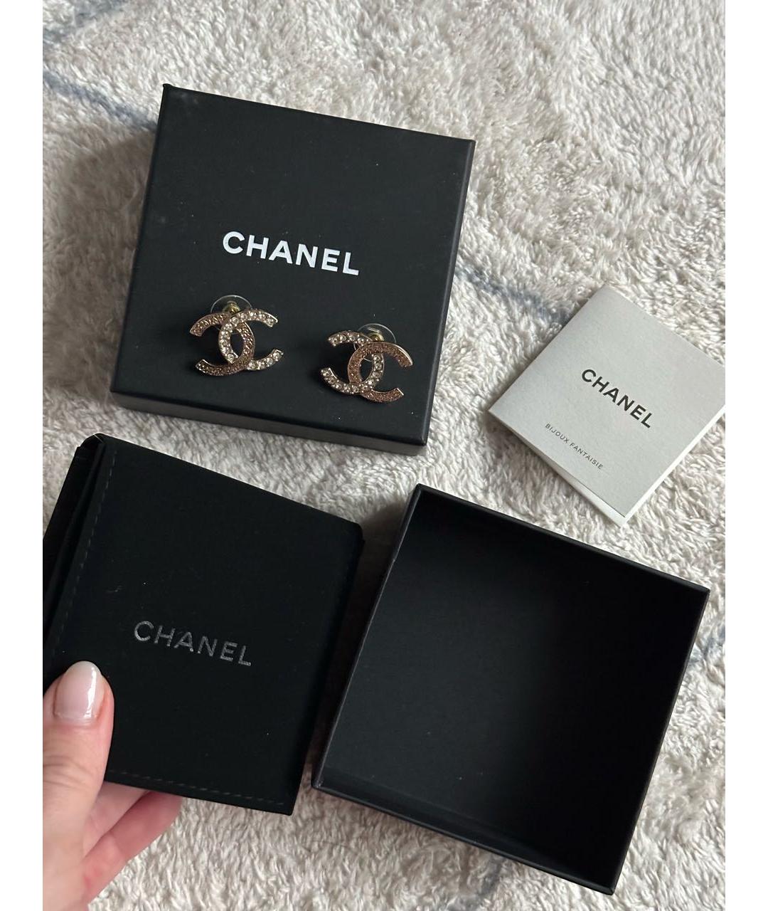 CHANEL Золотые металлические серьги, фото 2