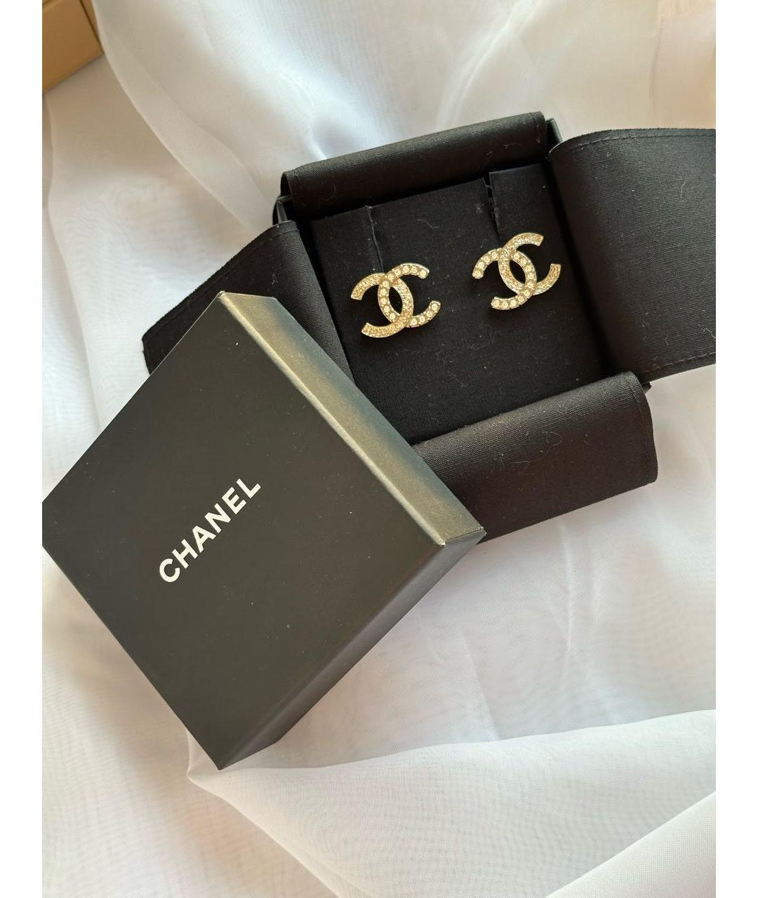 CHANEL Золотые металлические серьги, фото 9