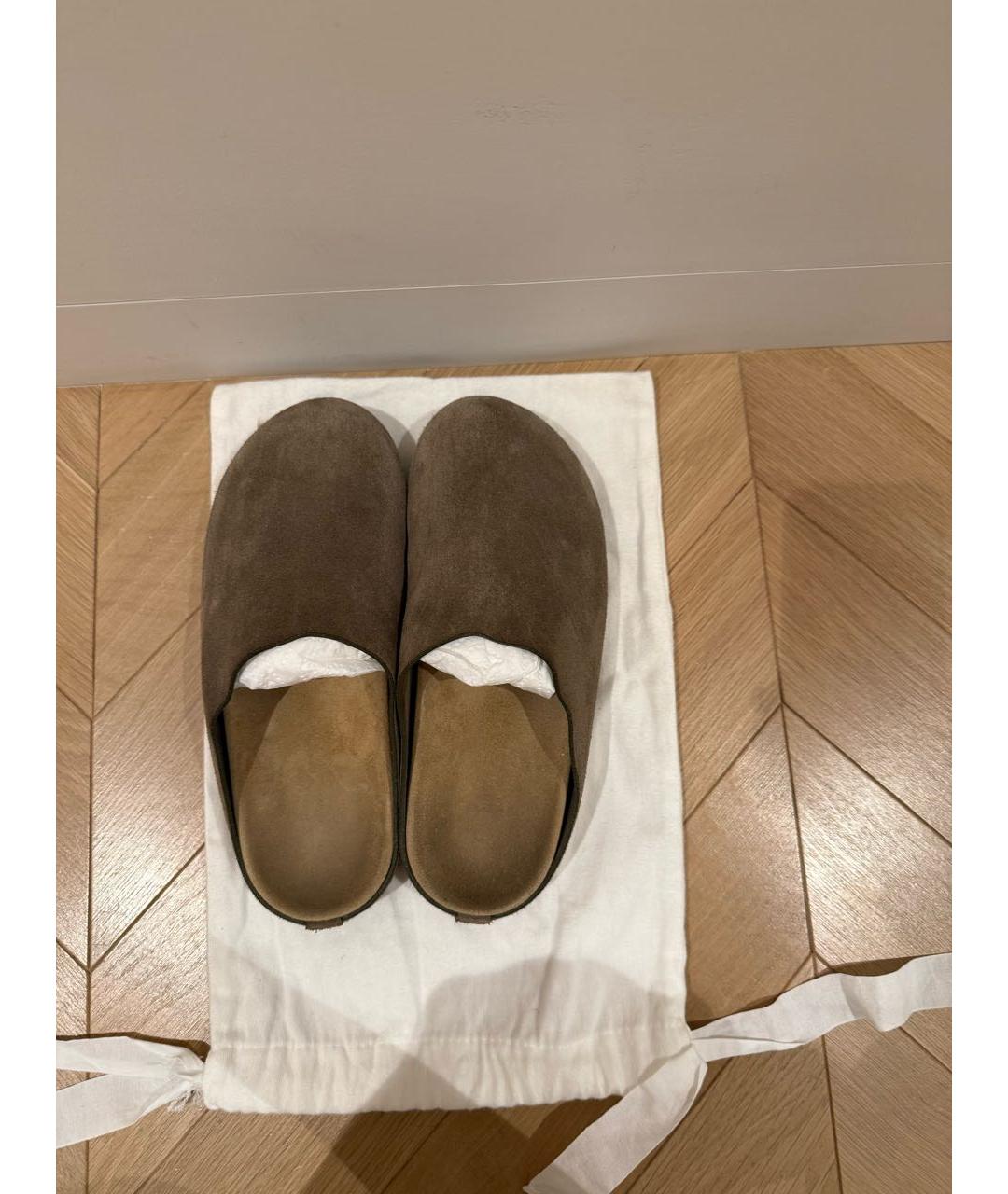 THE ROW Хаки замшевые сабо, фото 4