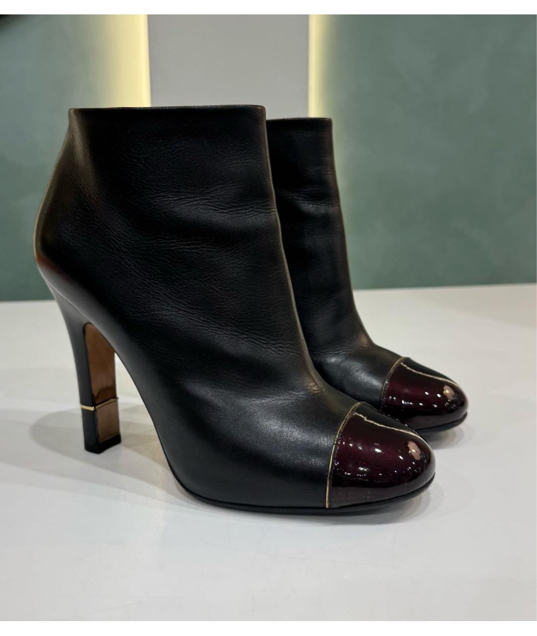 CHANEL Черные кожаные ботильоны, фото 2