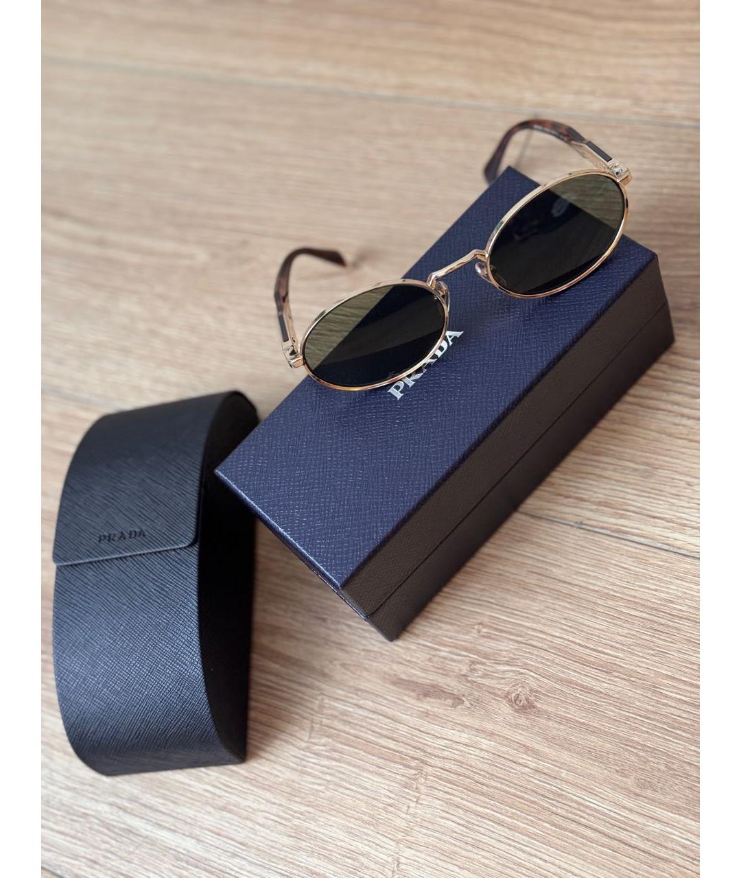 PRADA Золотые металлические солнцезащитные очки, фото 6